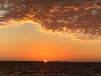 Amanecer oceanico 1