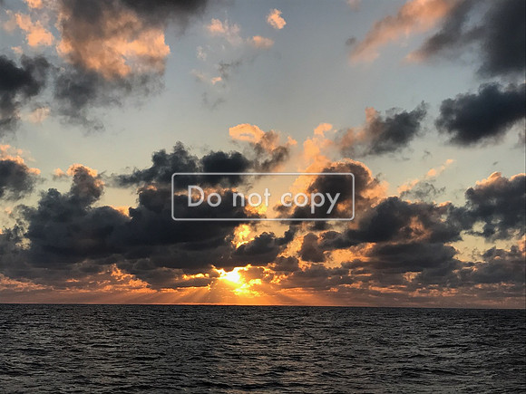 Puesta de sol mar de cortes